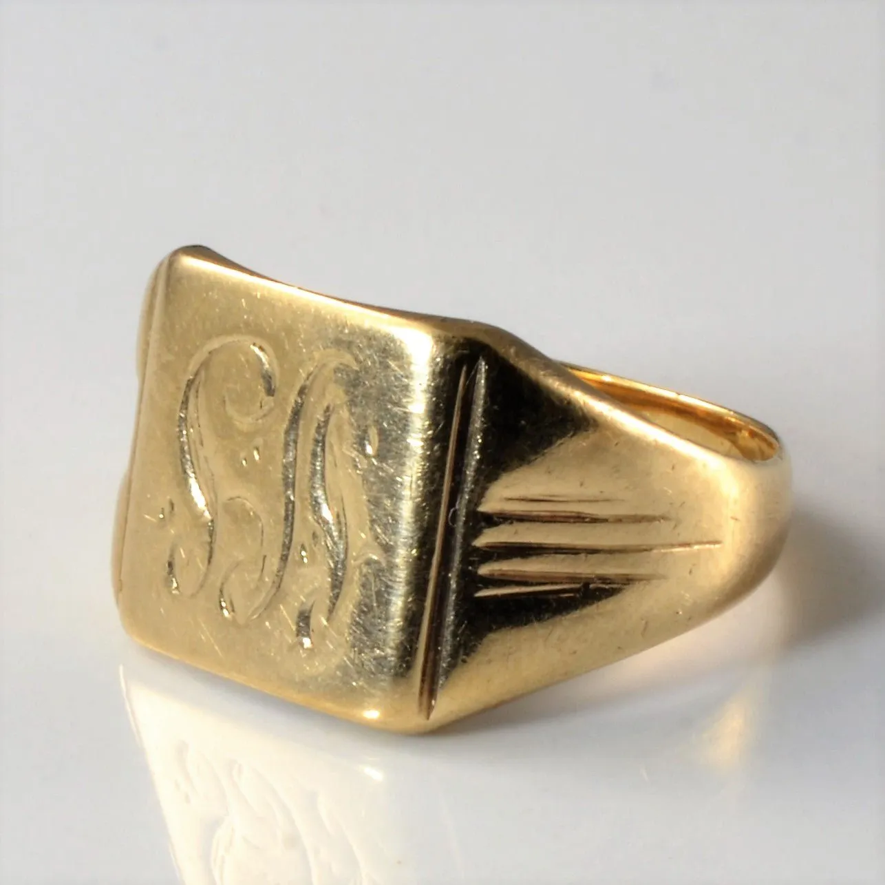 10K Gold Canadian Signet Ring | SZ 7 |