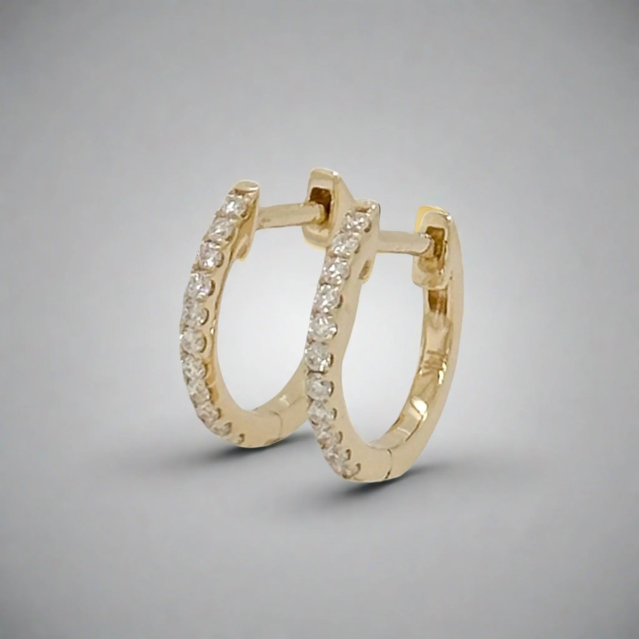 14K Y Gold 0.17ctw H/SI1 Diamond Hoop Earrings