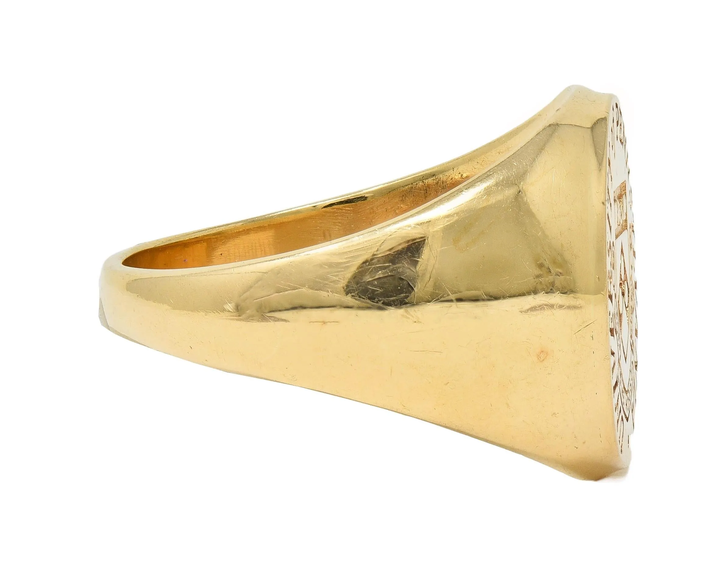 1961 14 Karat Yellow Gold Vintage UPenn University Pennsylvania Intaglio Unisex Signet Ring