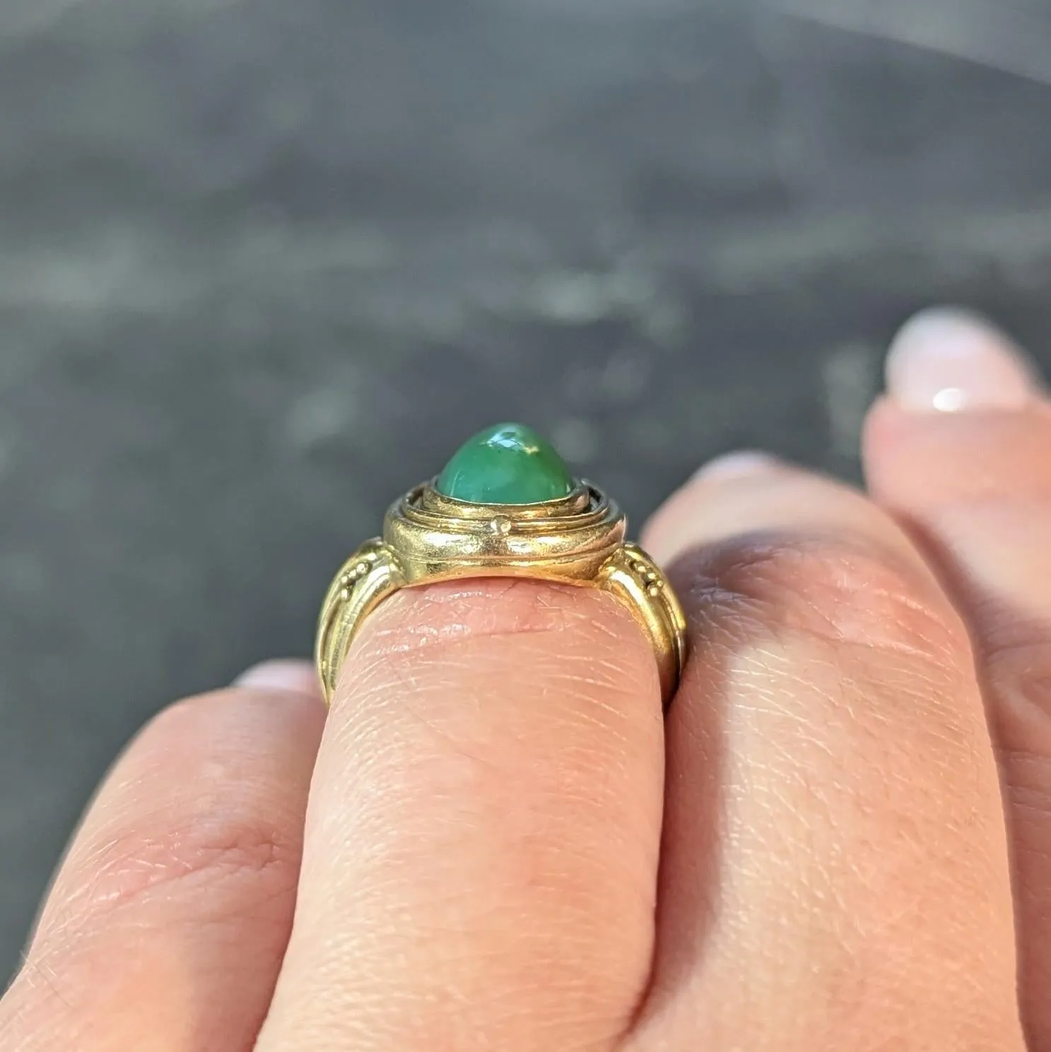 Art Nouveau Jadeite Jade 18 Karat Yellow Gold Antique Signet Ring