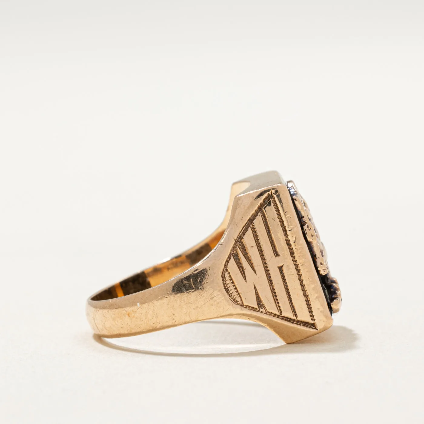 'Birks' 10K Onyx Lion Signet Ring | 1.50ct | SZ 5.25