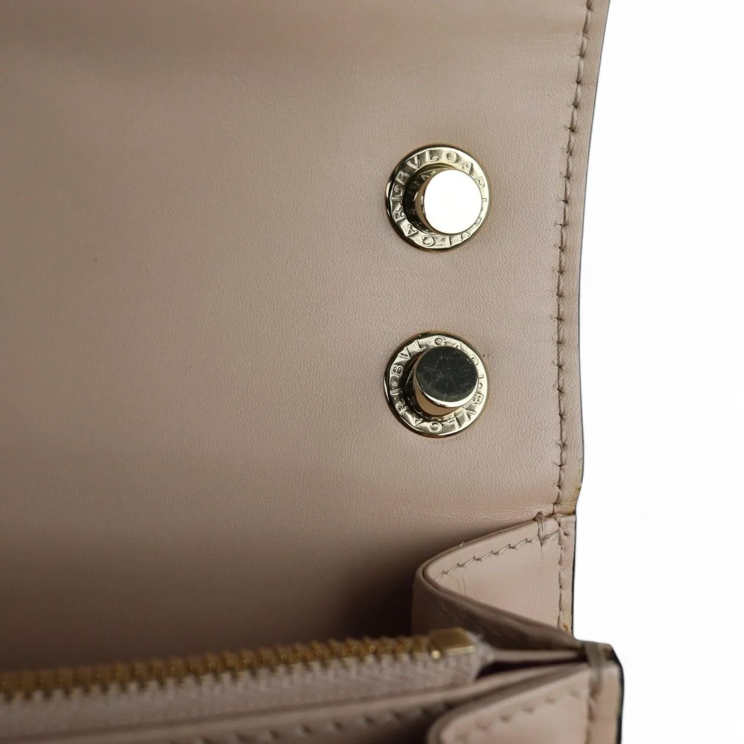 Bulgari Serpenti Forever White Agate Calfskin, Gold-tone Hardware