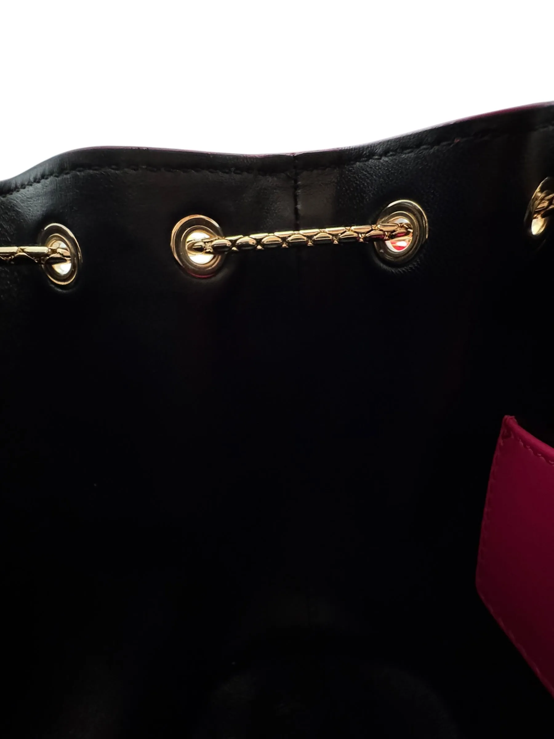 Bvlgari BV Serpenti Forever Bucket Bag Fuschia Calfskin Gold-tone Hardware