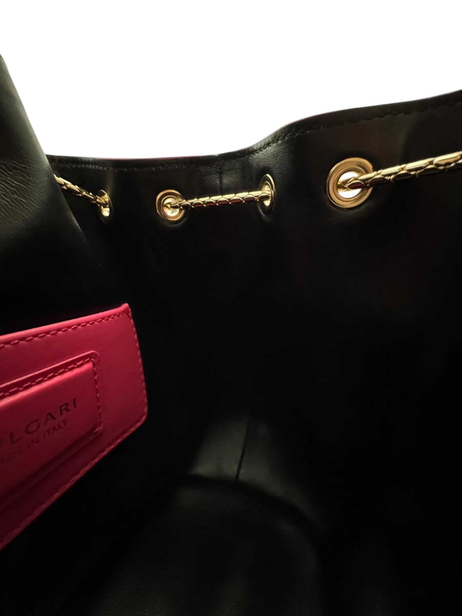 Bvlgari BV Serpenti Forever Bucket Bag Fuschia Calfskin Gold-tone Hardware