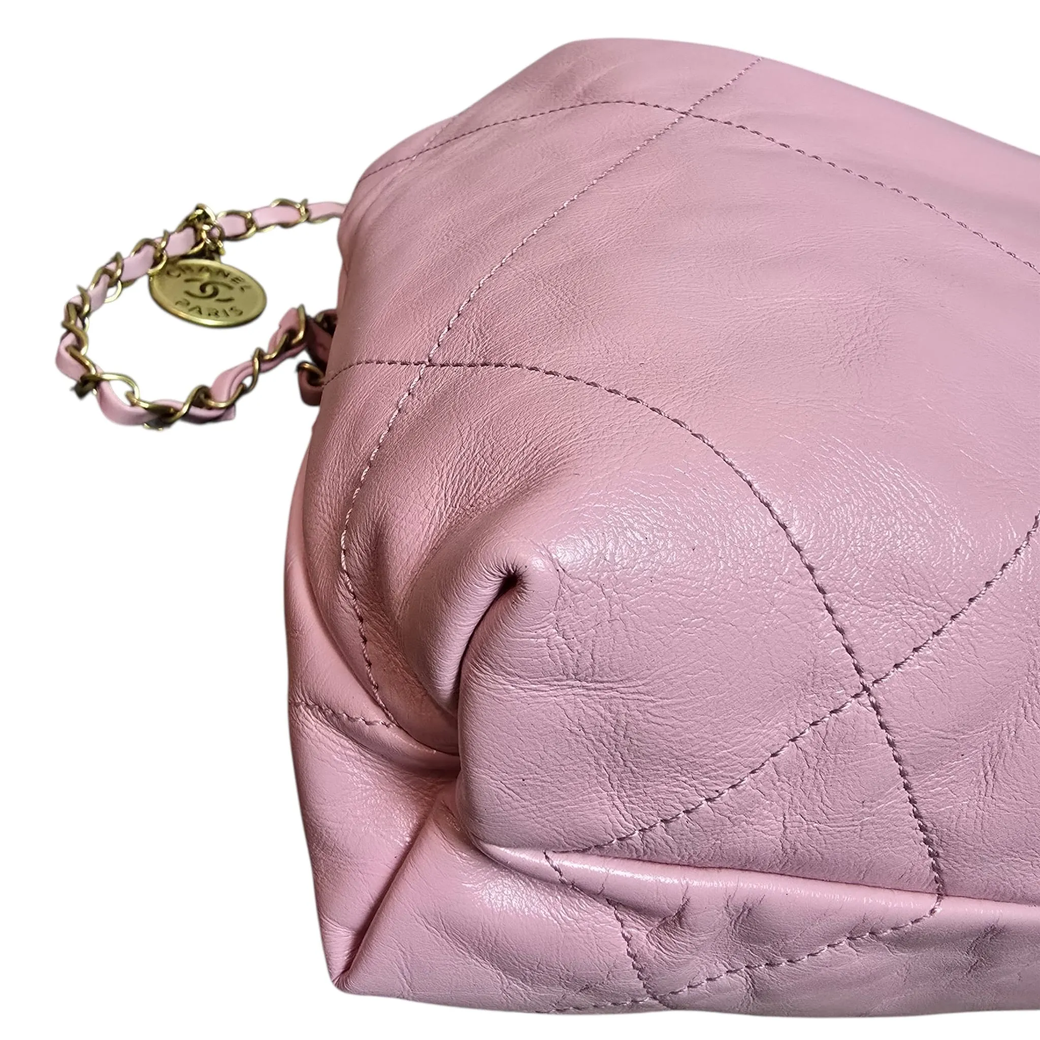 Chanel 22 Small Pink Calfskin, Gold-tone Hardware