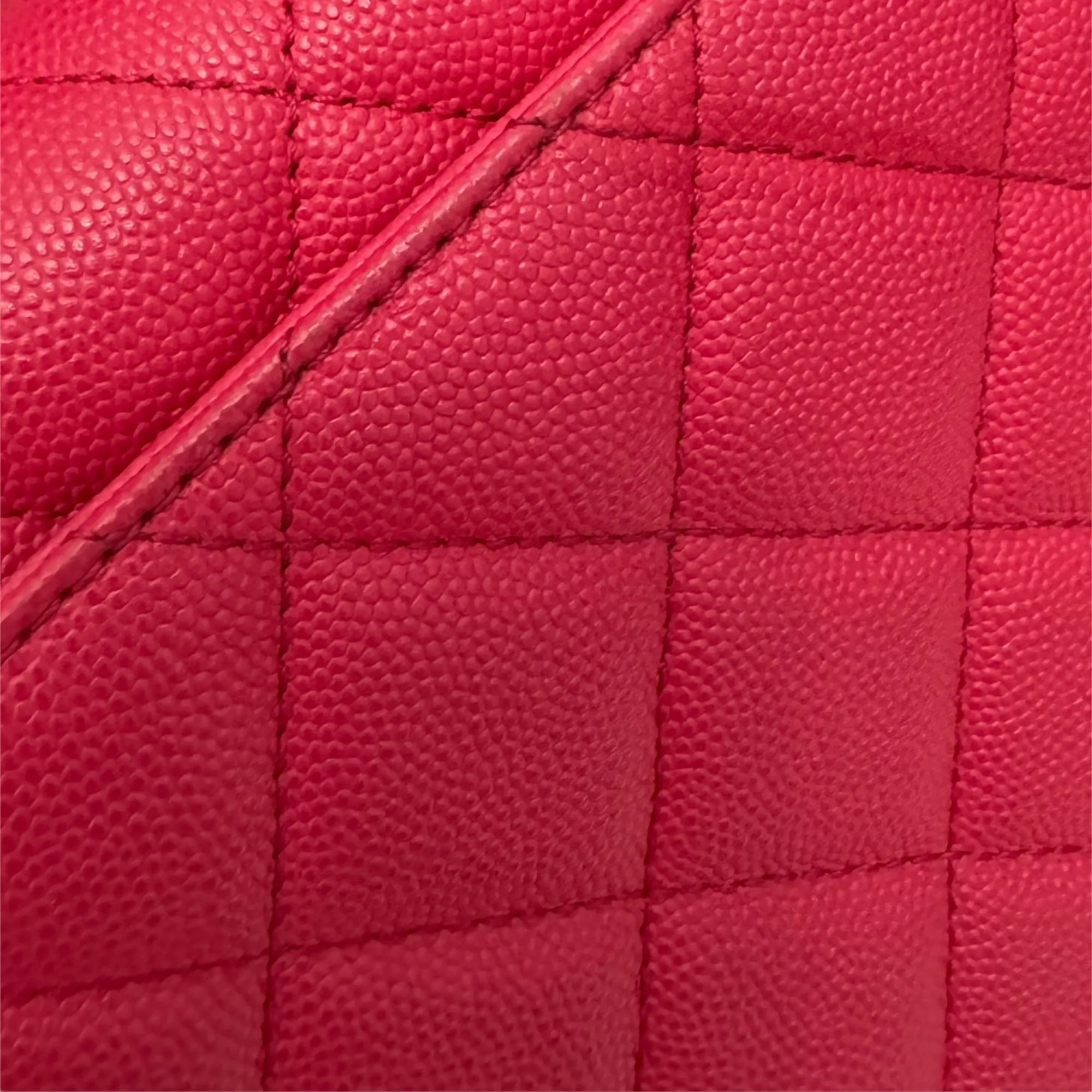 Chanel Business Affinity Small, Strawberry Red Grained Calfskin / Caviar Gold-tone Hardware