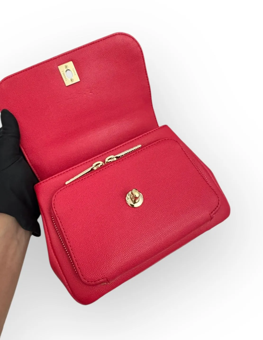 Chanel Business Affinity Small, Strawberry Red Grained Calfskin / Caviar Gold-tone Hardware