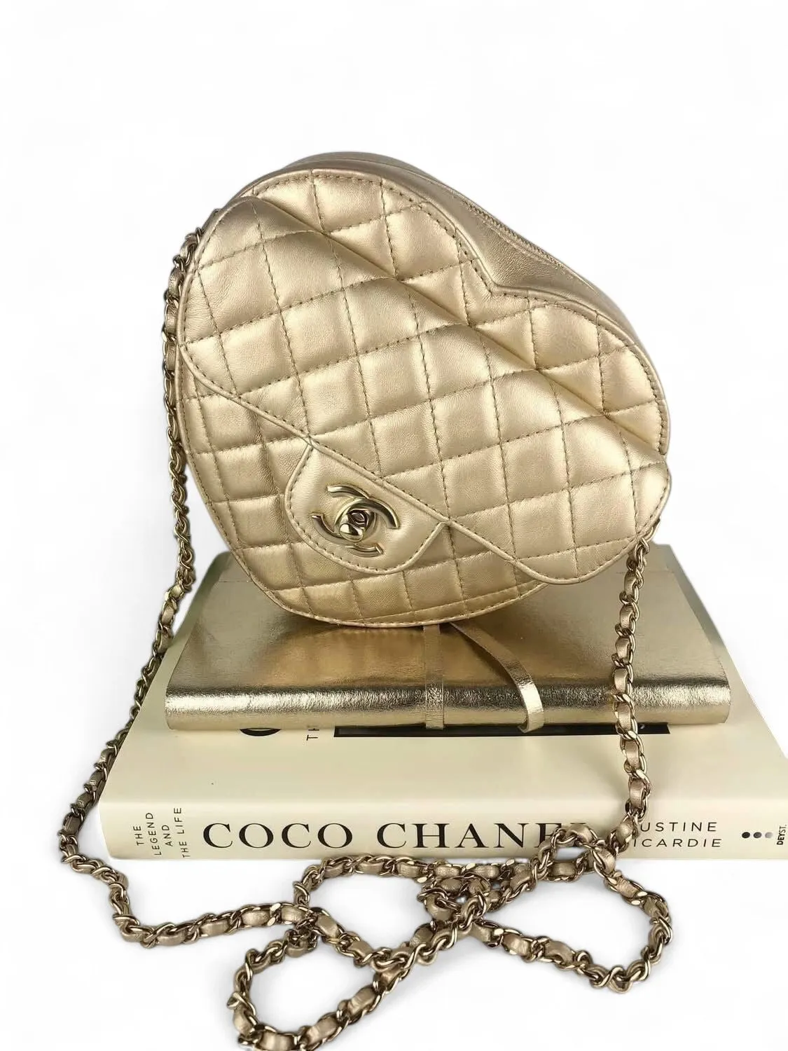 Chanel CC In Love Heart Bag - Large Gold Lambskin, Gold-tone Hardware