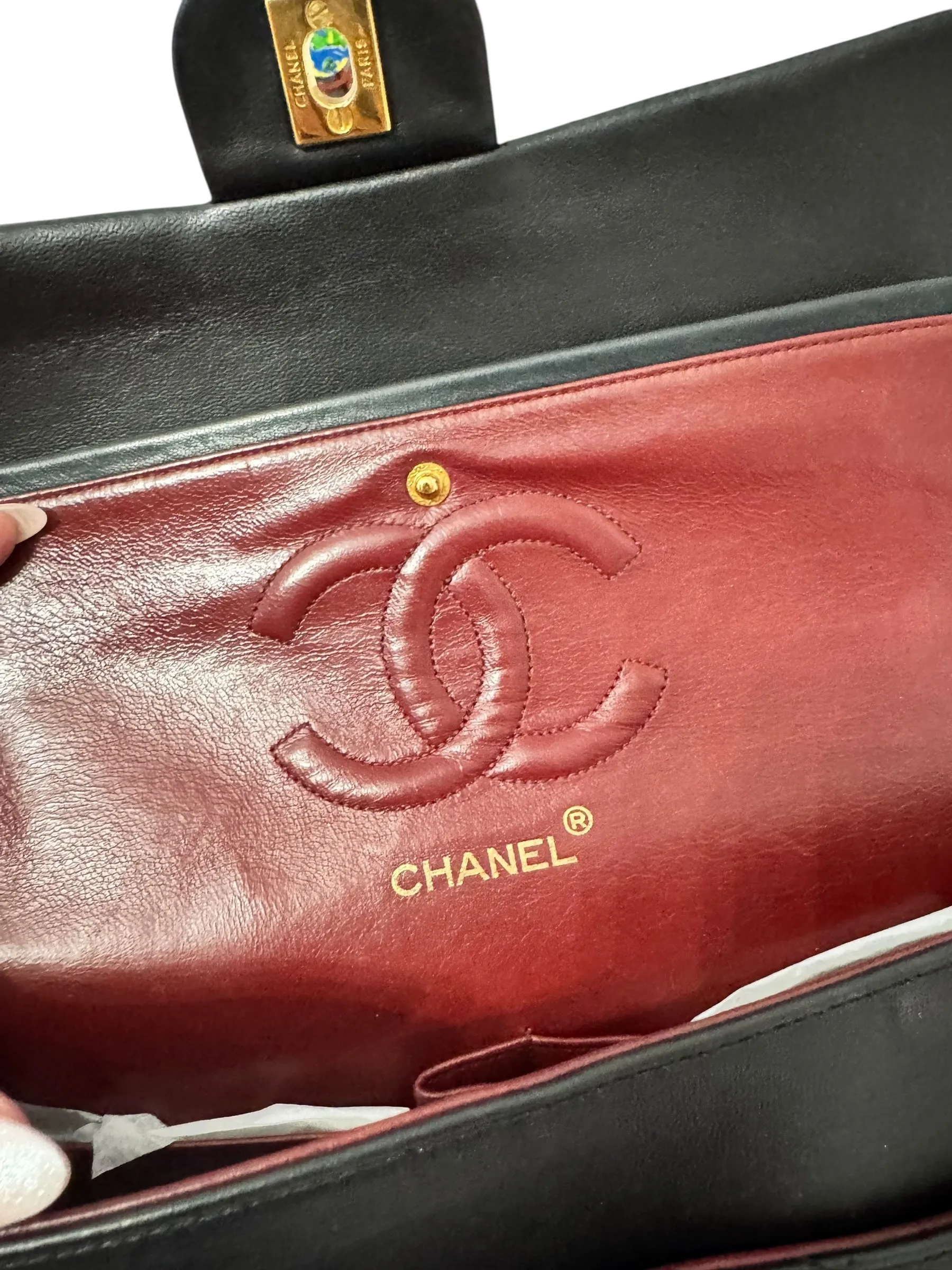 Chanel Timeless Classic Medium Vintage, Black Lambskin 24kt Gold-tone Hardware