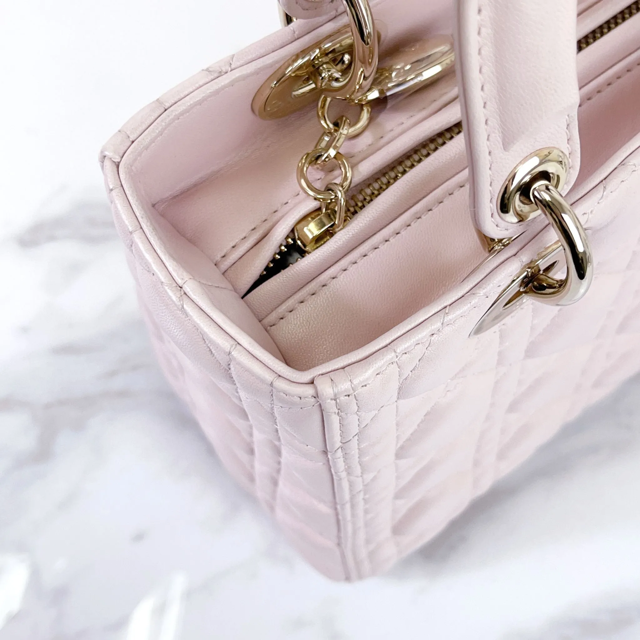 Christian lady dior medium
