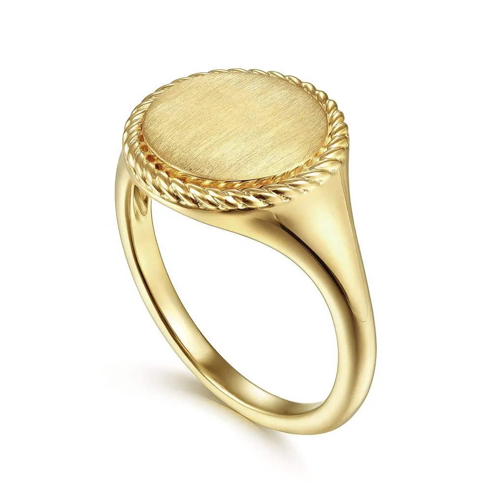 Engraveable Signet Ring - 14K Yellow Gold