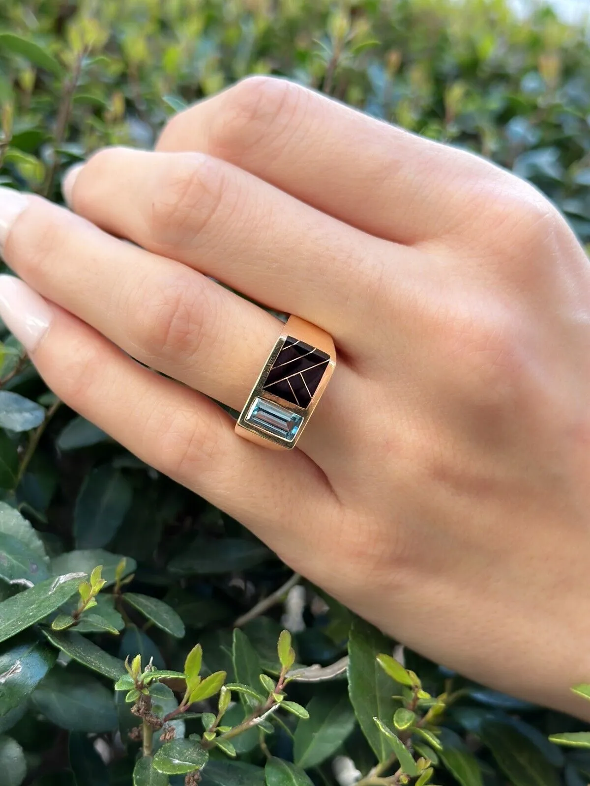 Kabana Inlay Signet Ring 14K Yellow Gold Onyx Blue Topaz Size 9 Designer RG4081